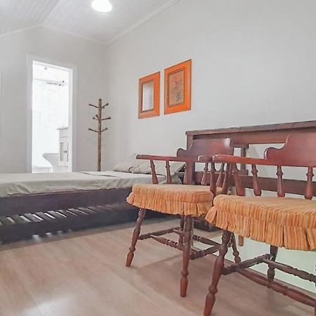 Duplex Floresta Negra - Sua Base Perfeita Em Gramado! Otima Localizacao Lagonegro 500M - 02 Quartos E 02 Banheiros Para Familia Em Condominio Fechad0, Cozinha Completa Com Garagem E Portaria 24H エクステリア 写真