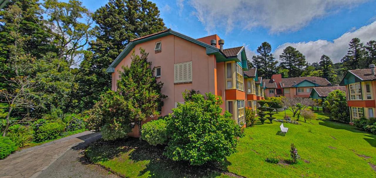 Duplex Floresta Negra - Sua Base Perfeita Em Gramado! Otima Localizacao Lagonegro 500M - 02 Quartos E 02 Banheiros Para Familia Em Condominio Fechad0, Cozinha Completa Com Garagem E Portaria 24H エクステリア 写真